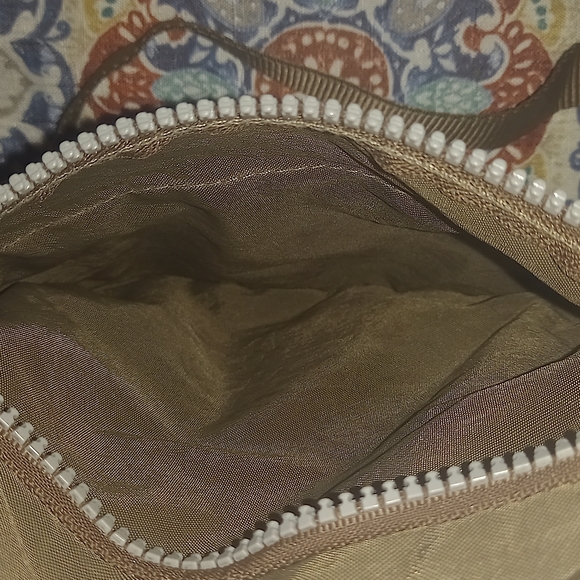 Baggallini Crossbody Purse - Picture 6 of 7